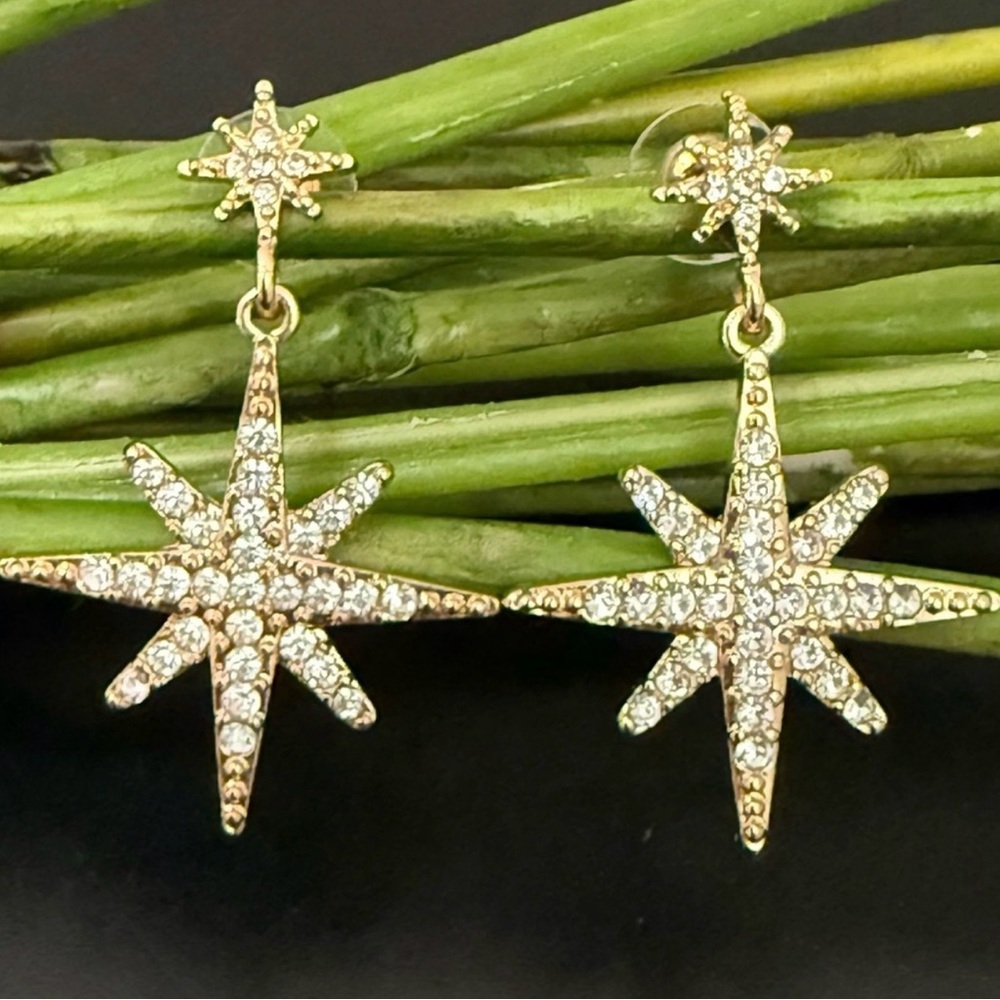 Double Star Drop Gold Earrings NWOT